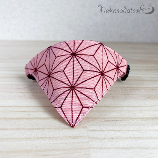 【シンプル麻の葉柄】まじめな首輪・目立つバンダナ風/選べるアジャスター