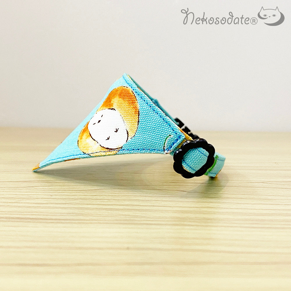 【トリトッツォ柄ブルー】まじめな首輪・目立つバンダナ風/選べる安全バックル