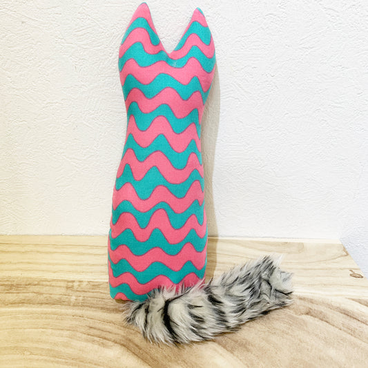 Cat-shaped kicker wave pattern pink / with a bushy tail + plastic bells