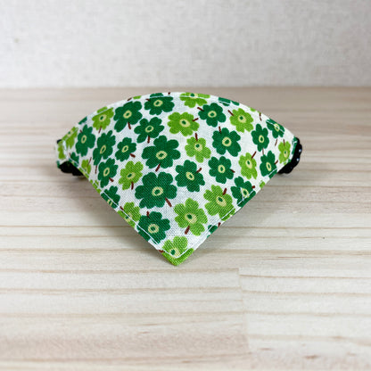 [Nordic flower pattern green] Serious collar, conspicuous bandana style / selectable adjuster