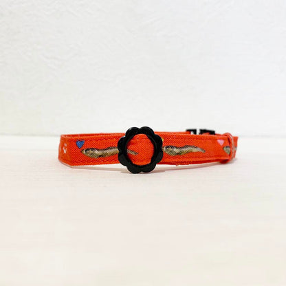 【にぼし柄レッド】まじめな首輪-なじむストレート／ 選べるセーフティバックル 猫用首輪 安全首輪