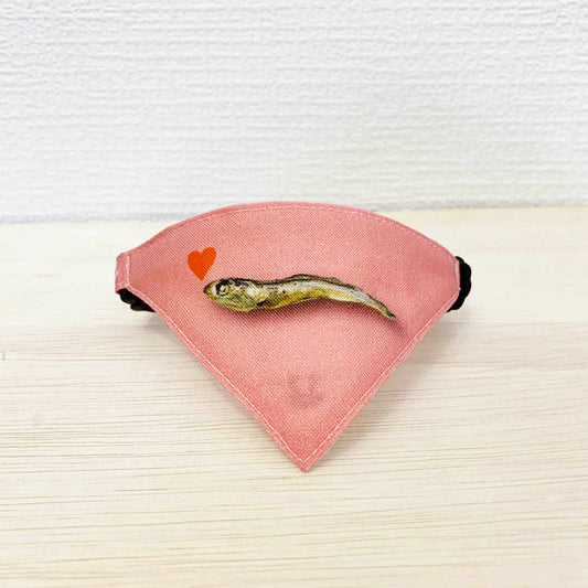 ※1ヶ月半納期【にぼし柄ベビーピンク】まじめな首輪・目立つバンダナ風・セルフニャン／選べるセーフティバックル 猫首輪