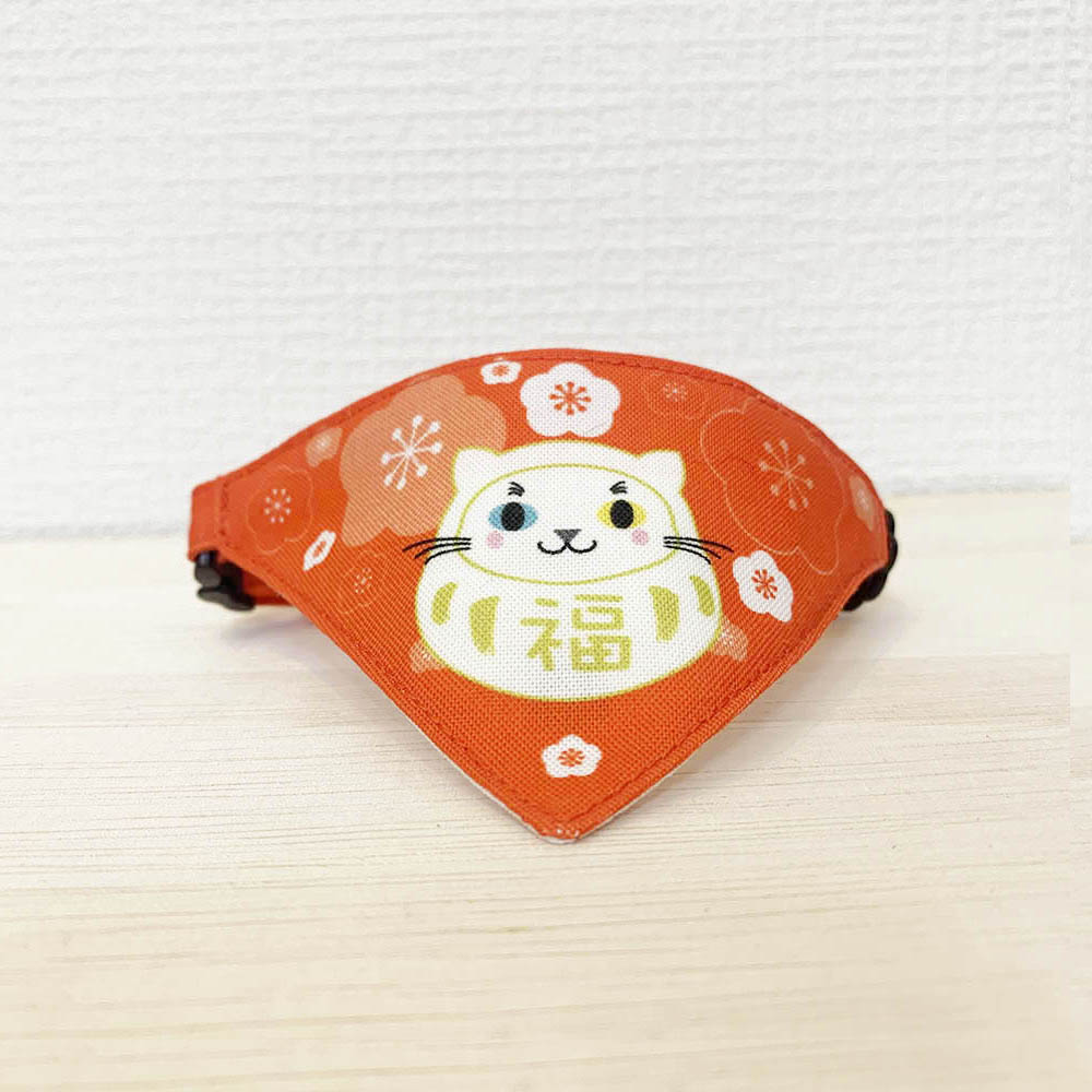 【ねこだるま柄レッド】まじめな首輪・目立つバンダナ風 ポエムシリーズ・セルフニャン／選べるセーフティバックル 猫首輪