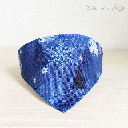 [Snowy coniferous forest pattern blue] Serious collar, conspicuous bandana style / selectable adjuster cat collar