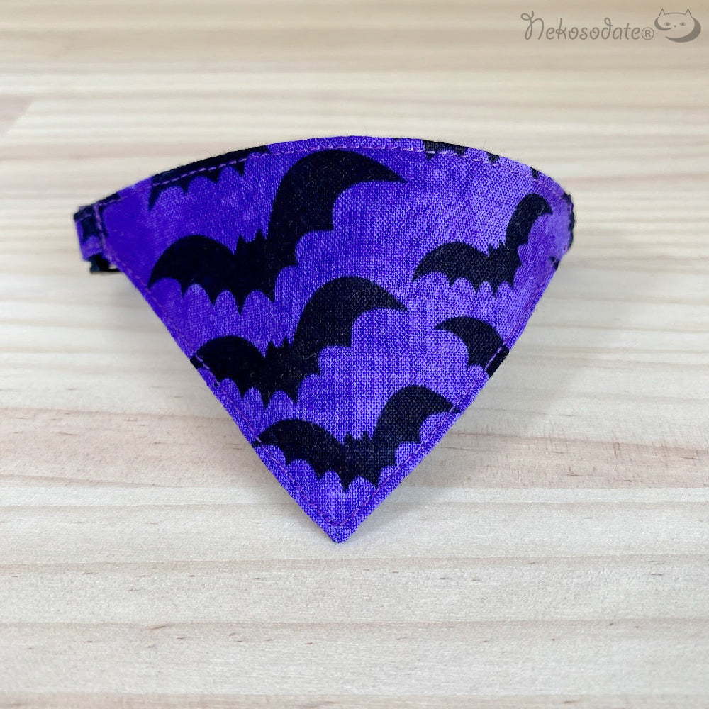 [Bat night pattern] Serious collar, conspicuous bandana style / selectable adjuster cat collar