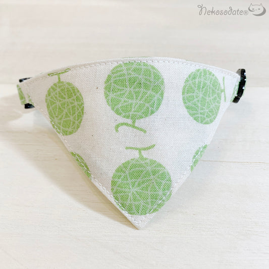 [Melon pattern white] Serious collar, conspicuous bandana style / selectable adjuster cat collar