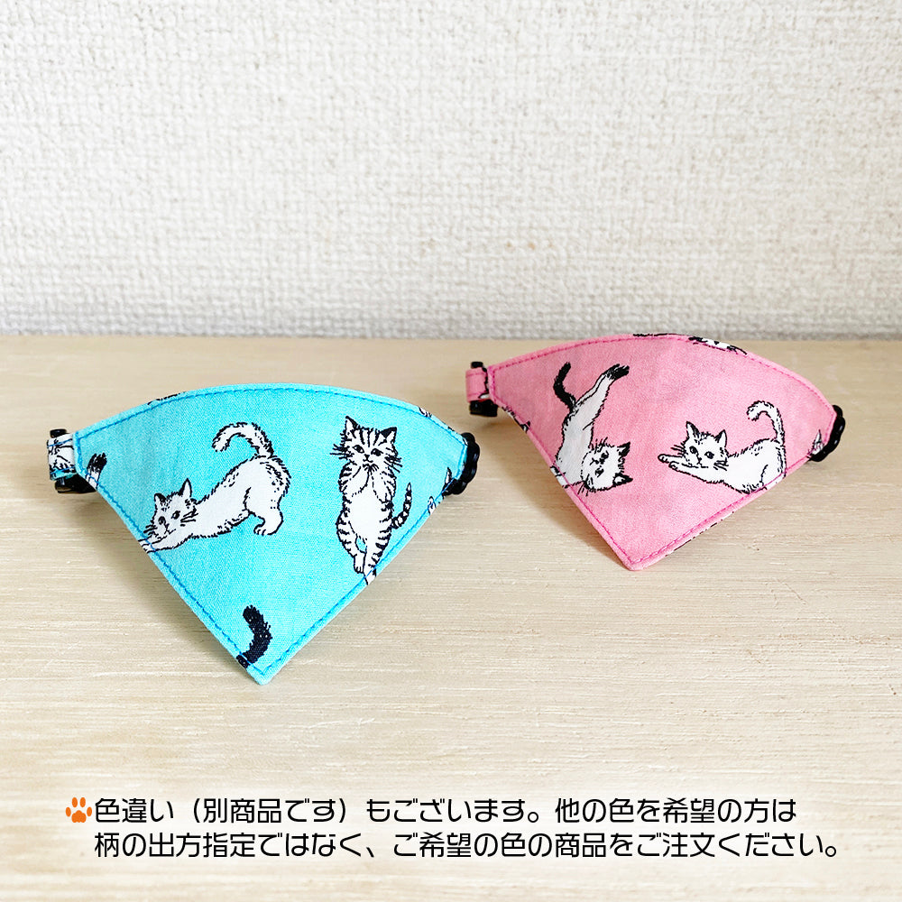 [Athletic cats pattern blue] Serious collar, conspicuous bandana style / selectable adjuster cat collar