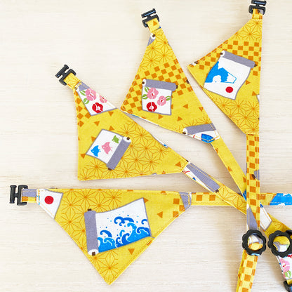 [Auspicious picture scroll pattern yellow] Serious collar, conspicuous bandana style / selectable adjuster cat collar