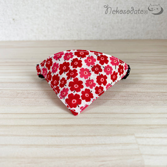 [Nordic flower pattern red] Serious collar, conspicuous bandana style / selectable adjuster