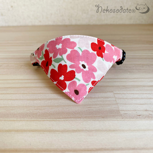 [Two-tone flower pattern pink] Serious collar, conspicuous bandana style / selectable adjuster
