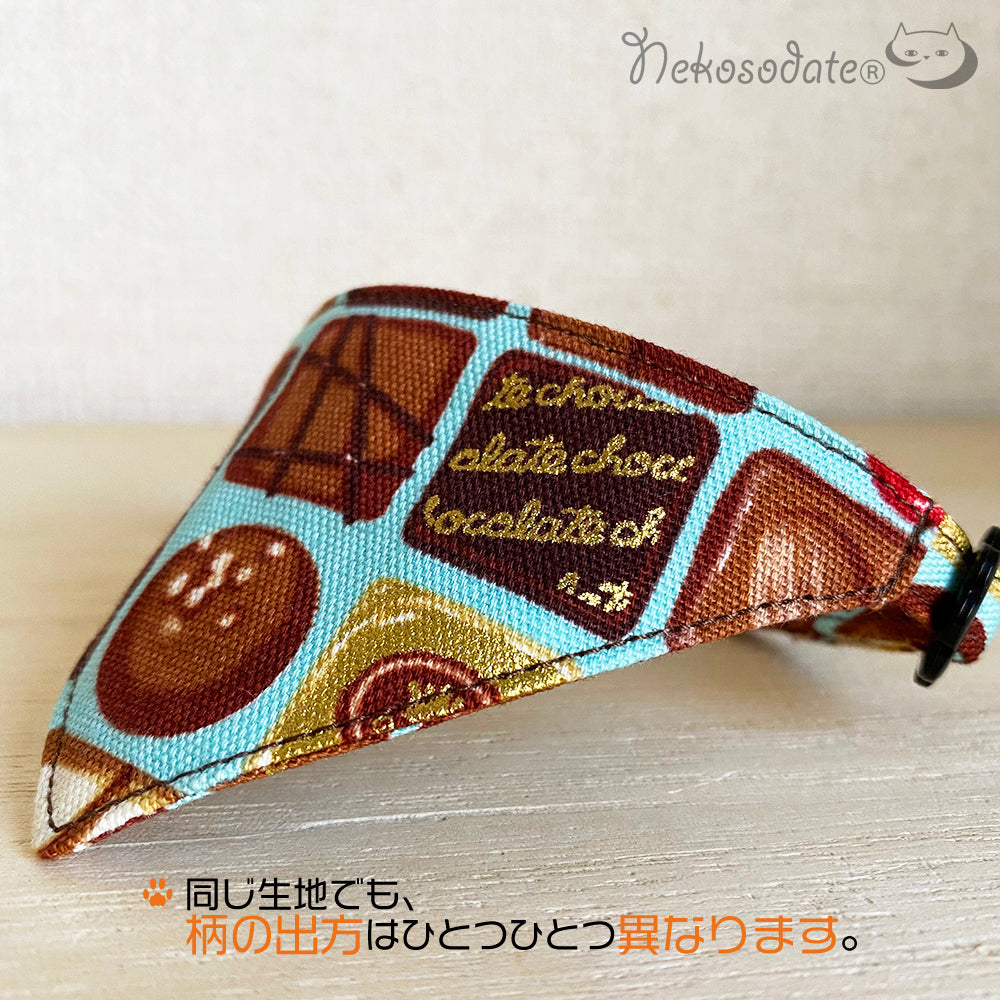 [Bonbon chocolate pattern blue] Serious collar, conspicuous bandana style / selectable adjuster cat collar