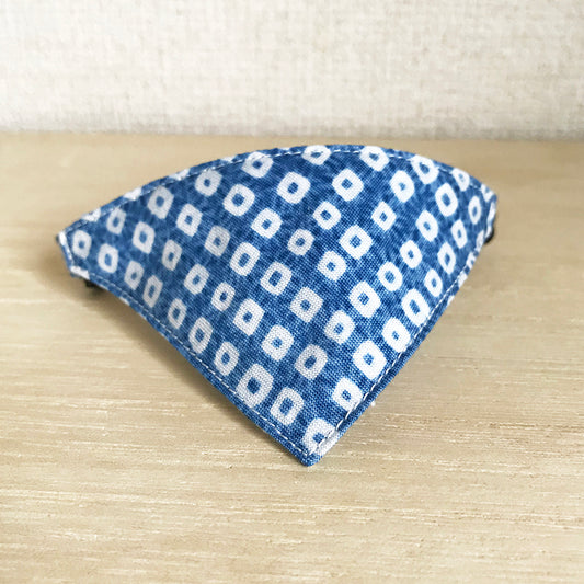 [Blue squeezed Kanoko pattern] Serious collar, conspicuous bandana style / selectable adjuster cat collar