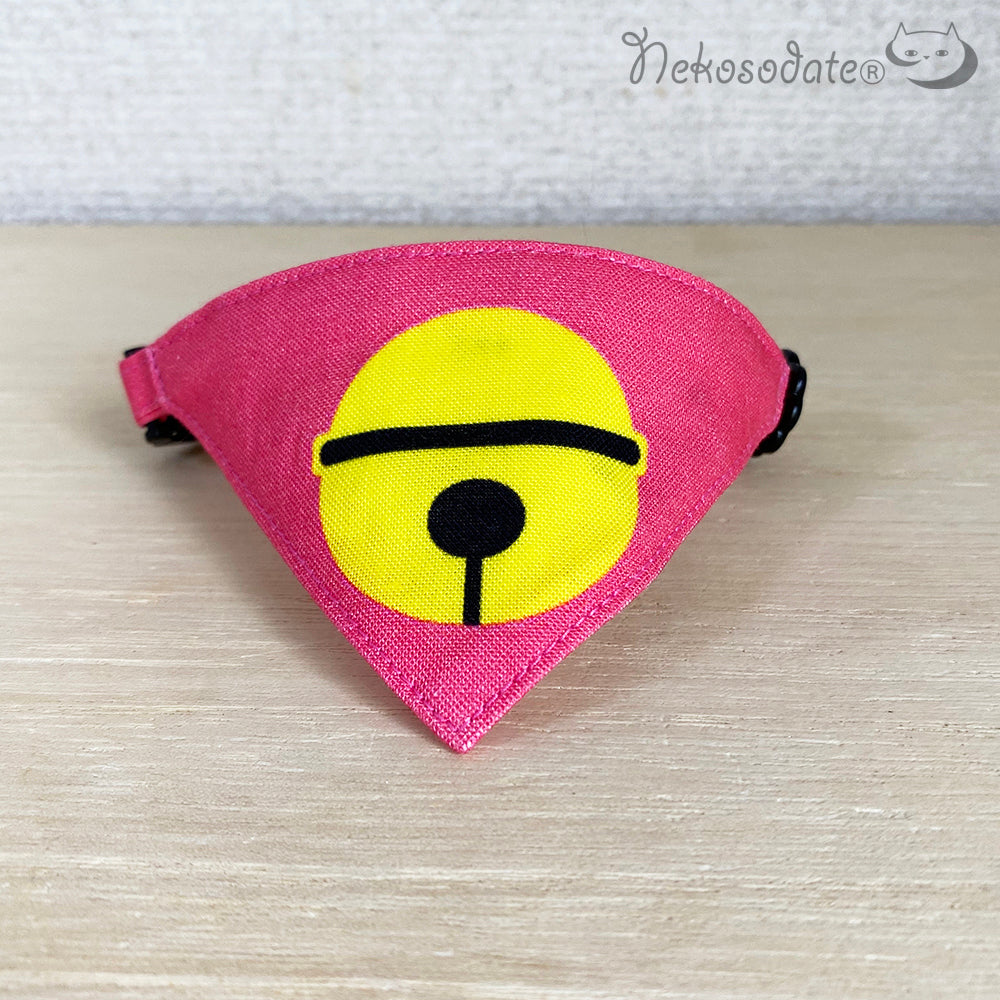 [Pink bell pattern that does not ring] Serious collar, conspicuous bandana style / selectable adjuster cat collar
