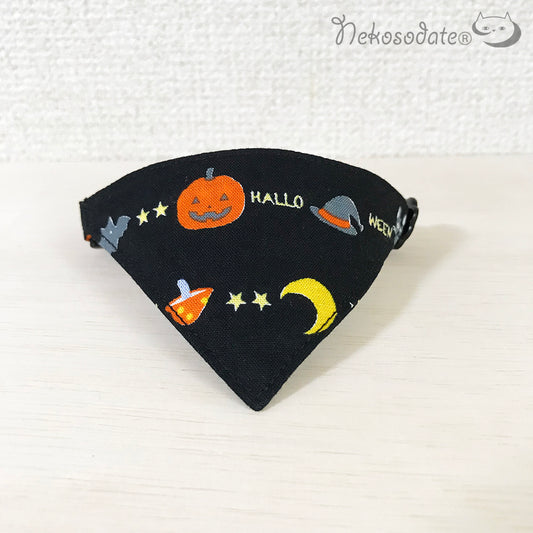 [Smiley Halloween pattern black] Serious collar, conspicuous bandana style / selectable adjuster cat collar